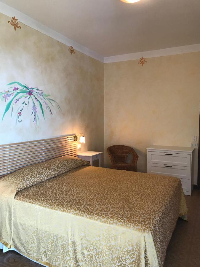 Albergo Villa Angela Toscolano Maderno Extérieur photo