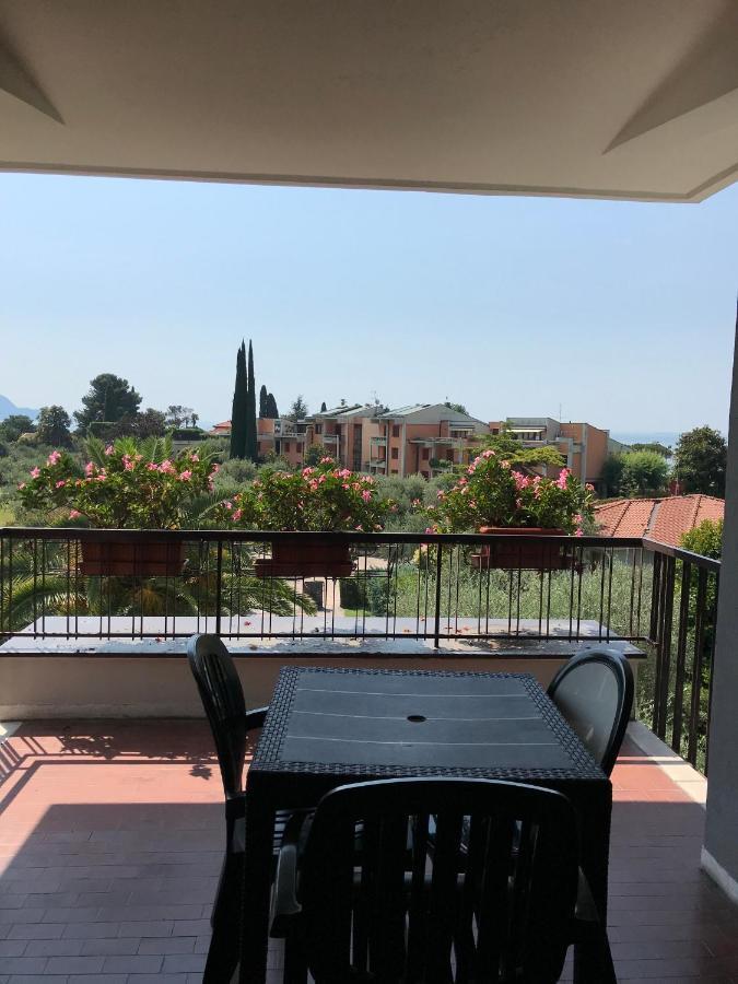 Albergo Villa Angela Toscolano Maderno Extérieur photo