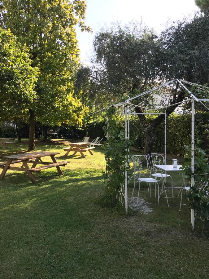 Albergo Villa Angela Toscolano Maderno Extérieur photo