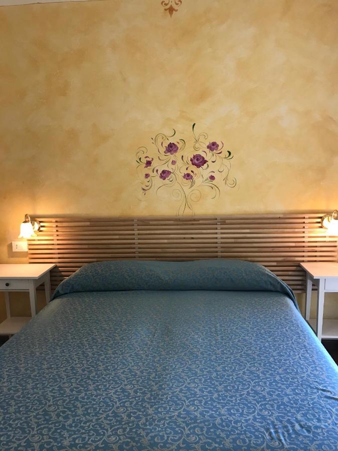 Albergo Villa Angela Toscolano Maderno Extérieur photo